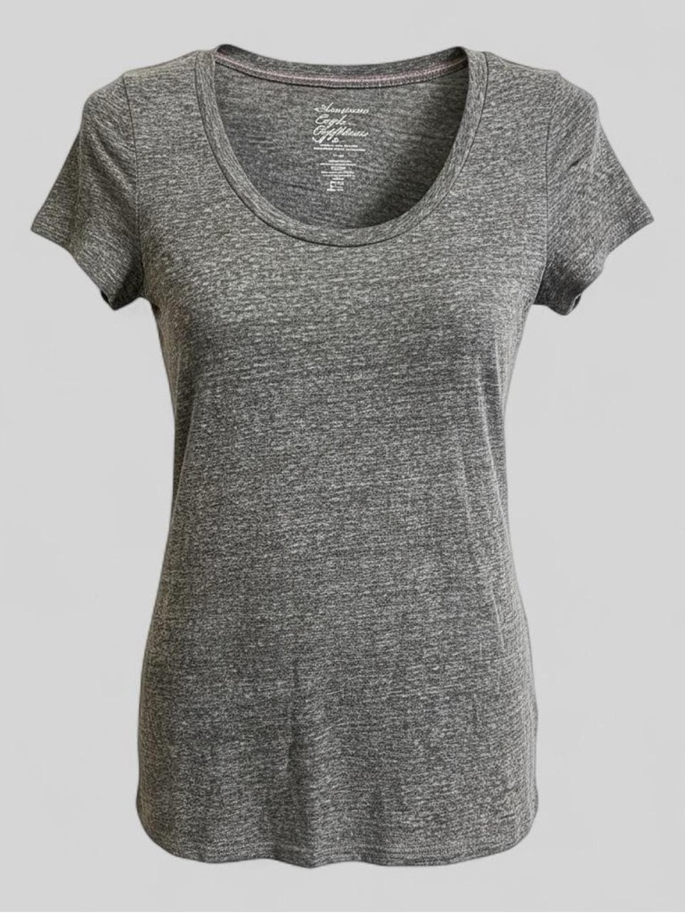 American Eagle Gray Basic Tee Size M Soft Casual Everyday Top
